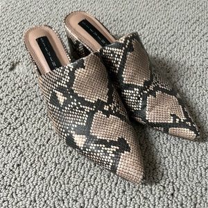 STEVEN by Steve Madden Clogs